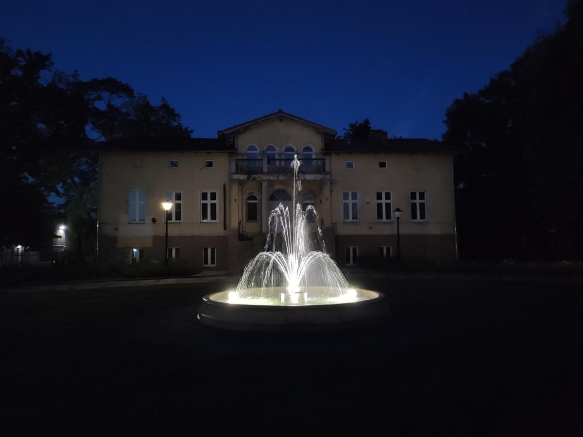 Hotel Sandro Silver & Spichlerz Antoniny Leszno  Bagian luar foto