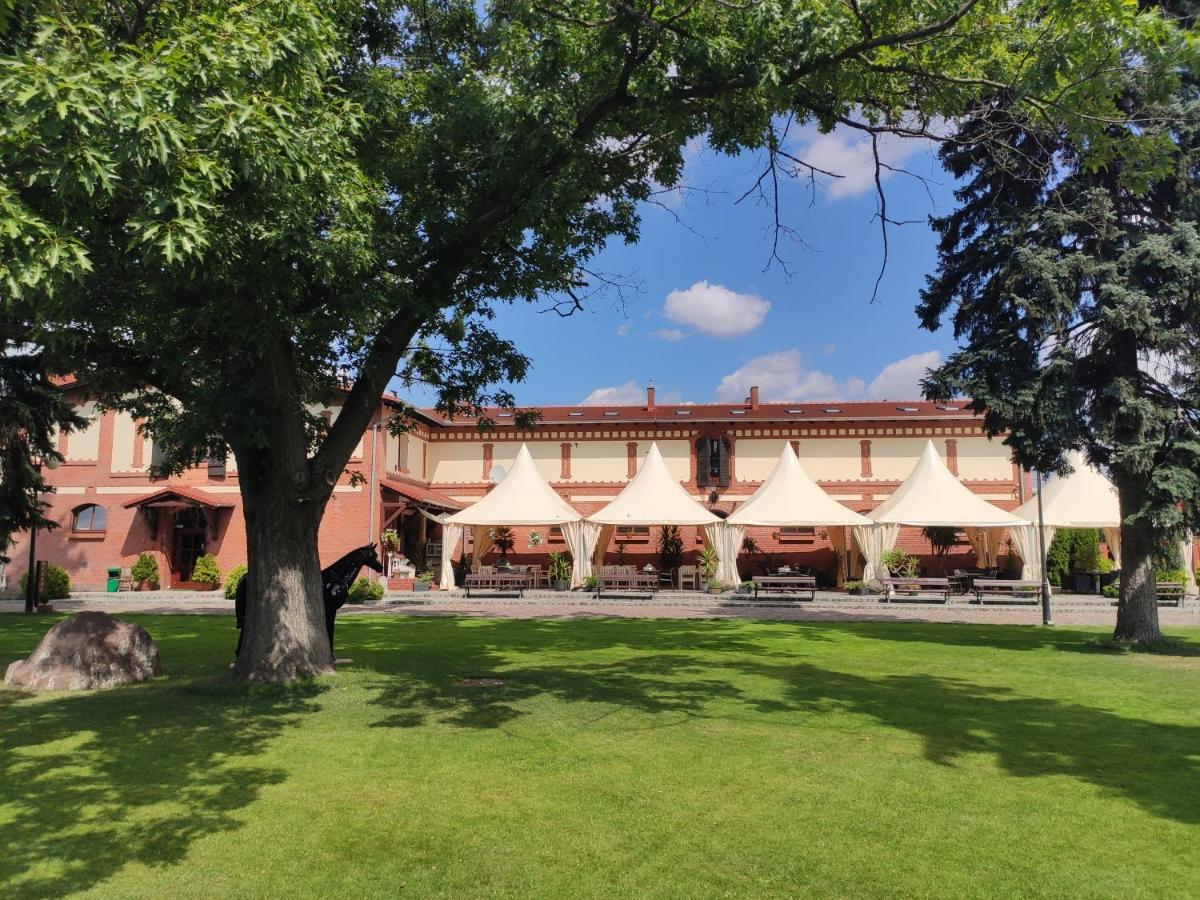 Hotel Sandro Silver & Spichlerz Antoniny Leszno  Bagian luar foto