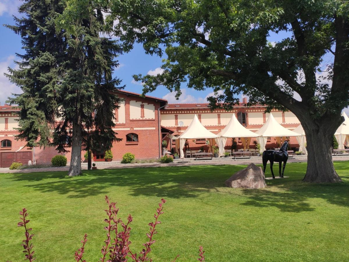 Hotel Sandro Silver & Spichlerz Antoniny Leszno  Bagian luar foto