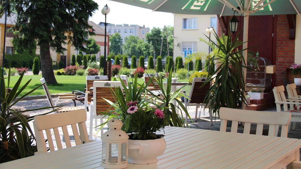 Hotel Sandro Silver & Spichlerz Antoniny Leszno  Bagian luar foto
